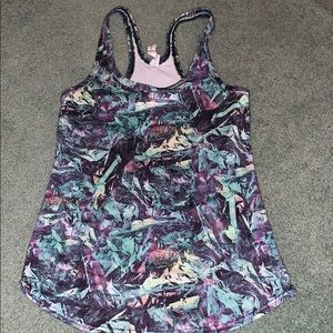 Lululemon workout tank!